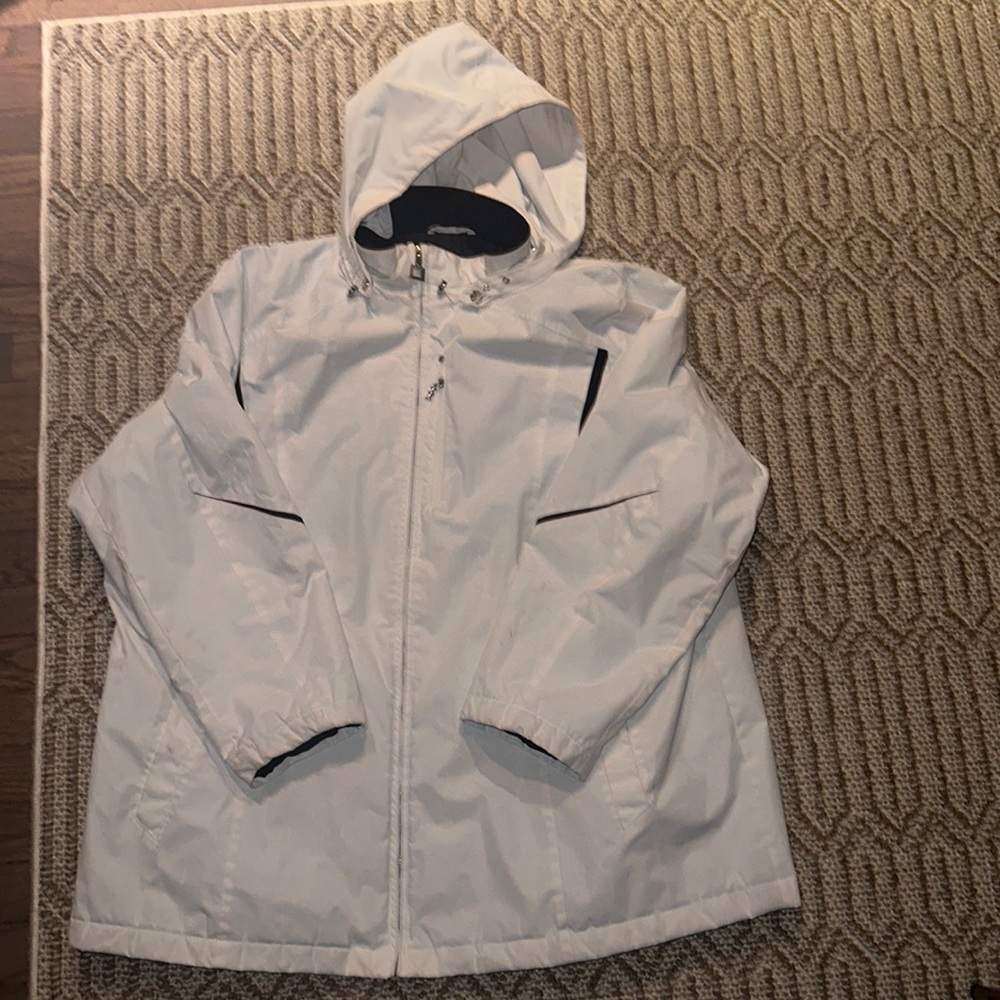Lightweight jacket